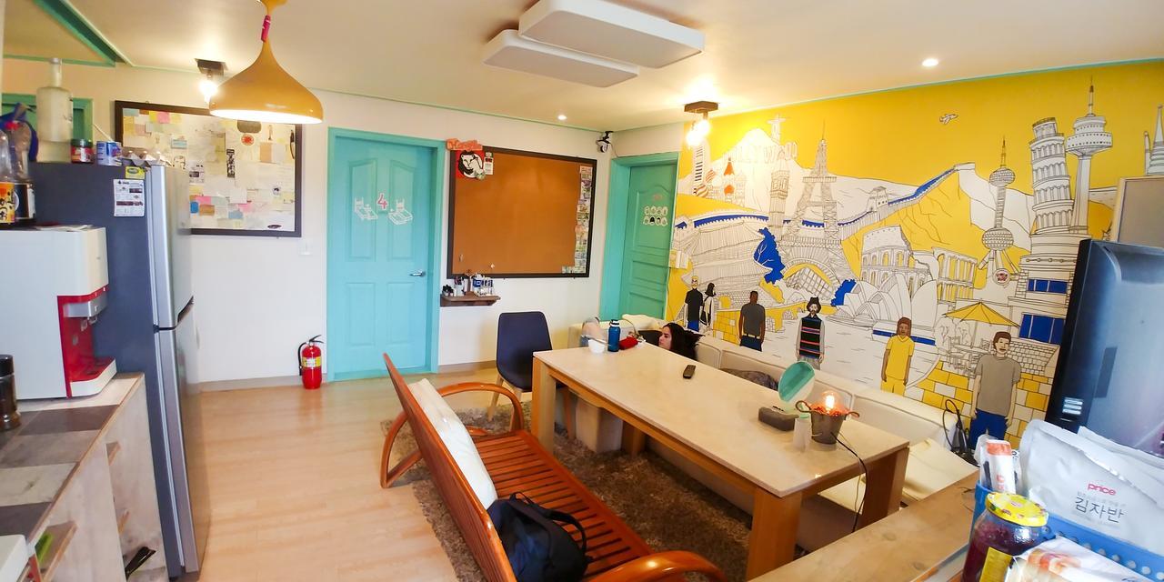 סיאול Fun Fun Stay Guesthouse מראה חיצוני תמונה